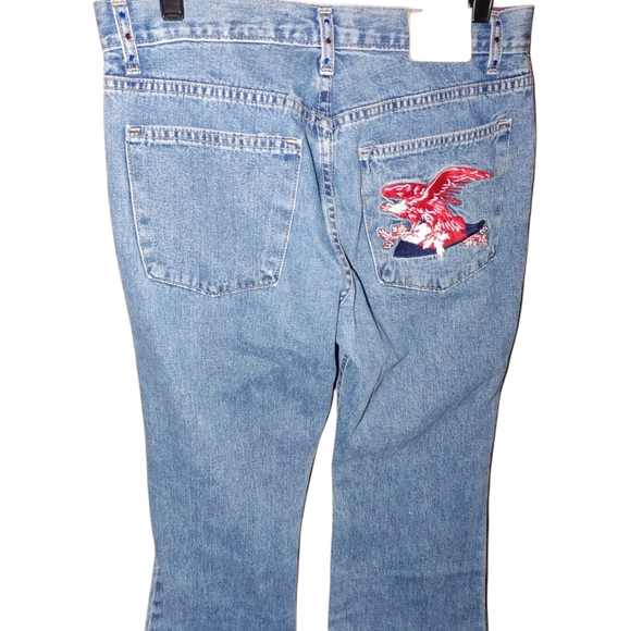 (6) Tommy Hilfiger Eagle Back Pocket Low Rider Flare Jeans - Picture 2 of 12